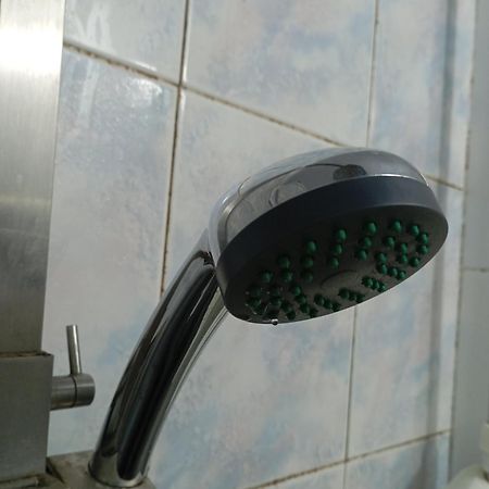 Hostel Buddha Chişinău Esterno foto